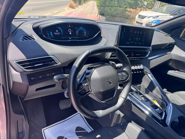 PEUGEOT 3008 ALLURE 1.6 PHEV AUTO SPANISH LHD IN SPAIN 26000 MILES SUPERB 2023